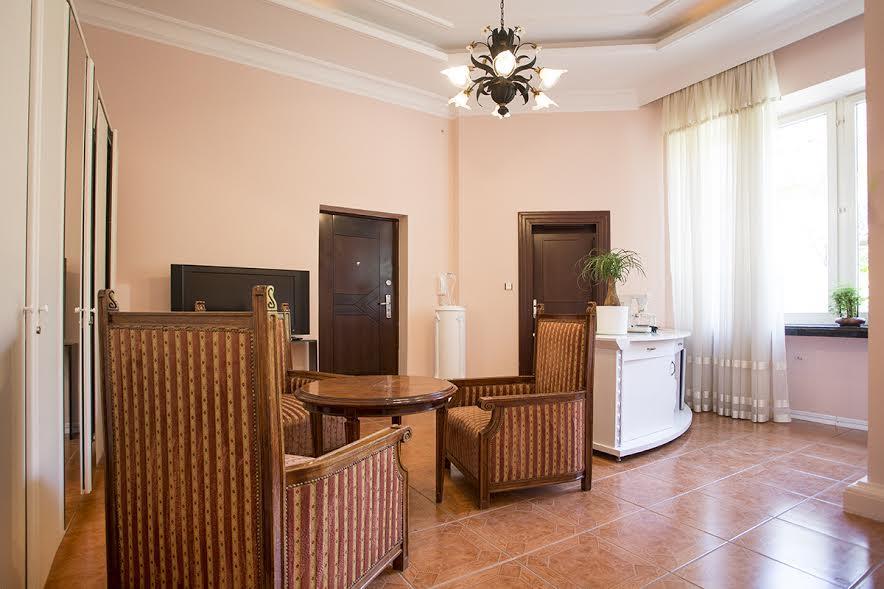 Luna Apartment Novi Sad Buitenkant foto