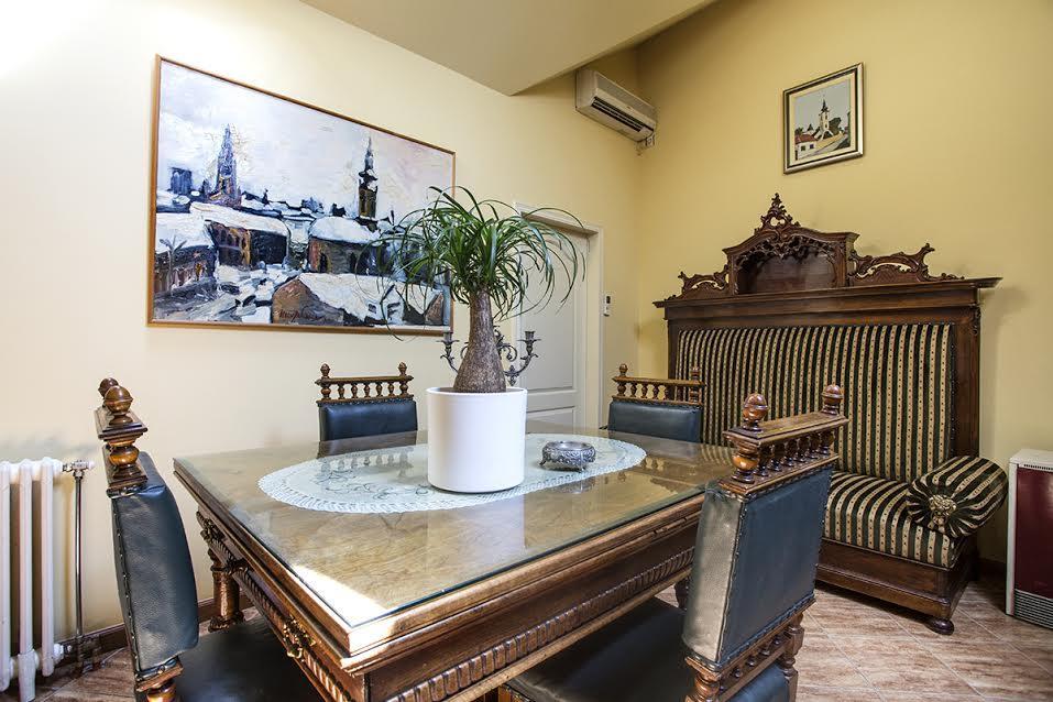 Luna Apartment Novi Sad Buitenkant foto